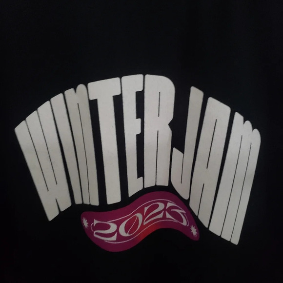 Winter Jam 2023 Long Sleeve Tour T-Shirt - Picture 2 of 7